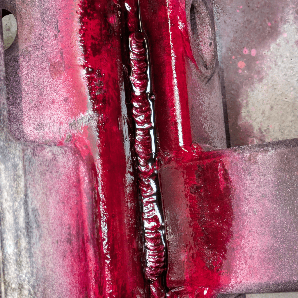 Contrôle par ressuage SICO Services inspection métallurgie